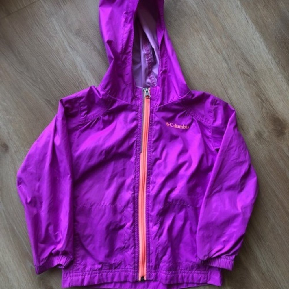 Kids Columbia windbreaker/ rain jacket, Size 4T